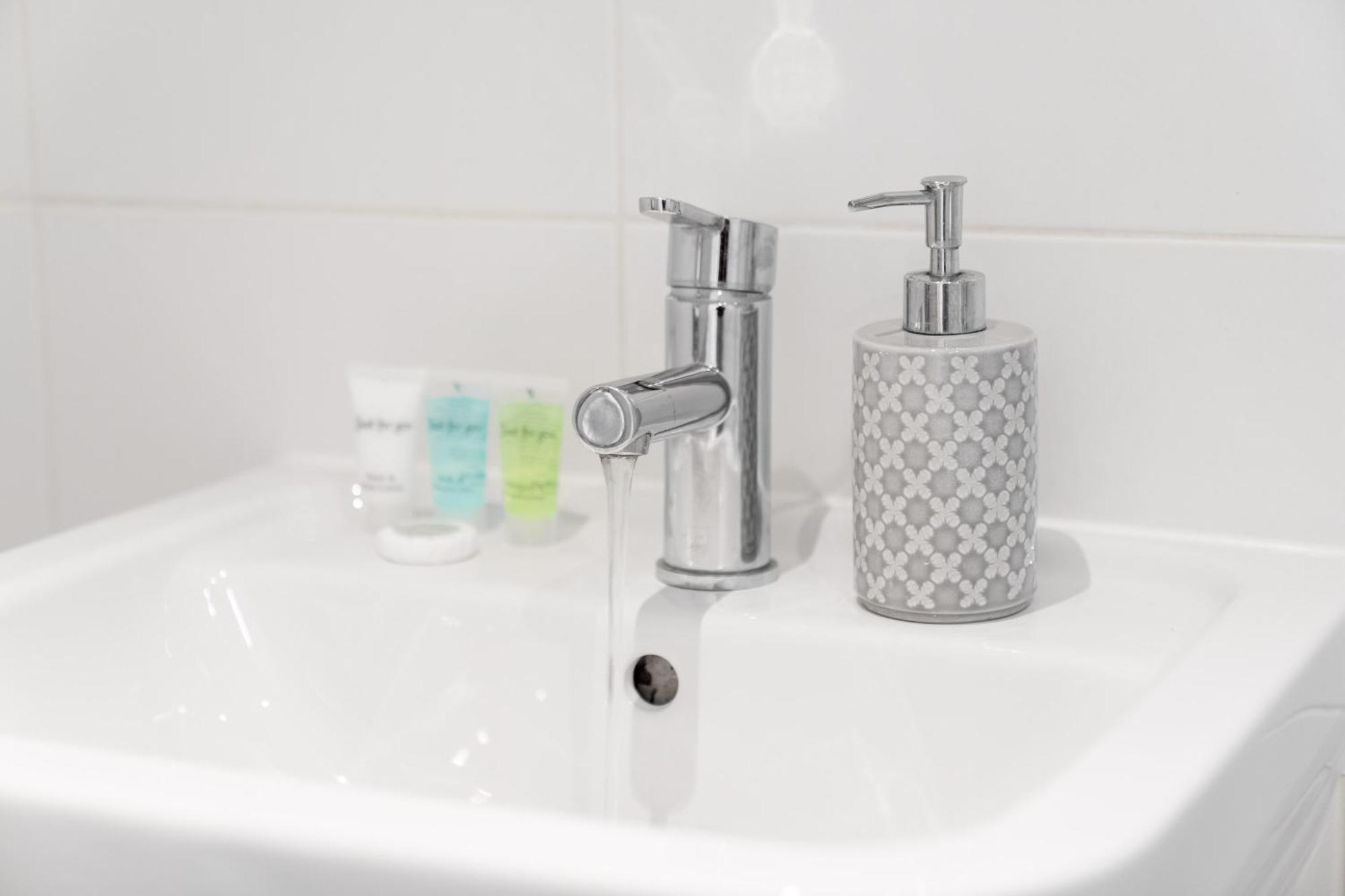 Birmingham City Centre Apartment - Wifi - Netflix - Top Rated - 59L 외부 사진